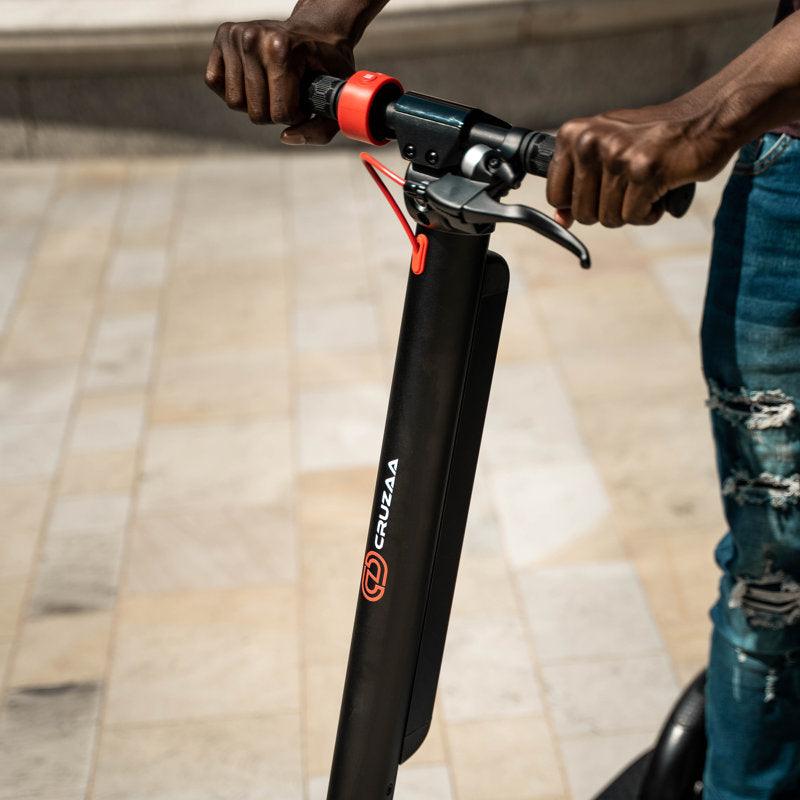 Cruzaa Commuta Foldable E-Scooter - 350W - Carbon Black - AmpTrek