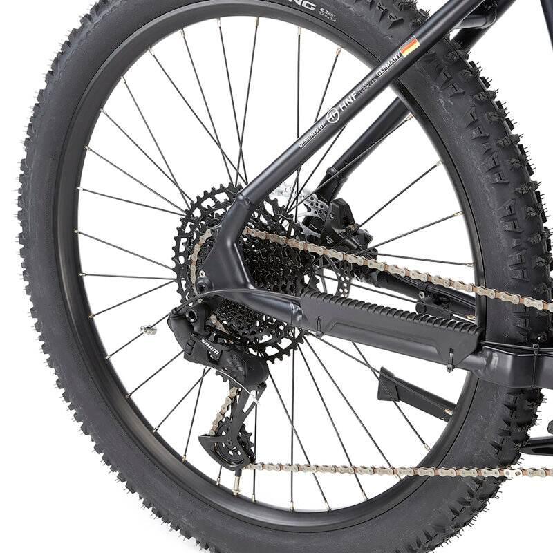 Viking MTB Pro - Electric Mountain Bike - Black 250W - AmpTrek